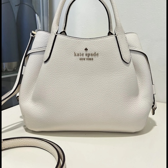 Kate Spade MYSTERY BOX BAGS WALLETS AND CHARM Listing for a Live Show or Offers - Picture 8 of 14